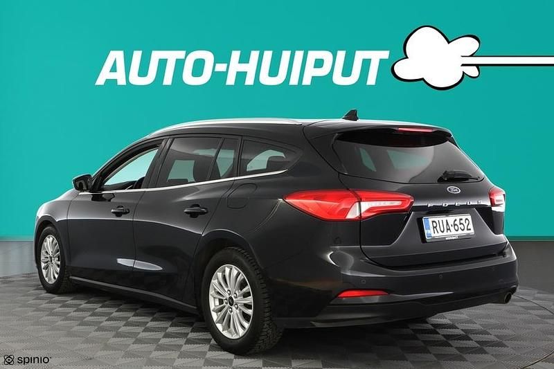 Käytetty Ford Focus Titanium 125 HP (91 kW) 2019 Farmari