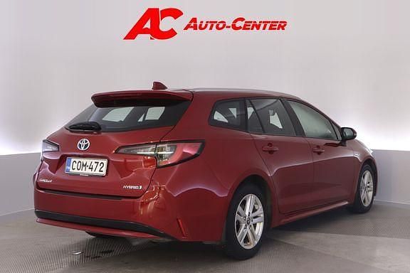 Käytetty Toyota Corolla Active 121 HP (88 kW) 2020 Punainen Farmari