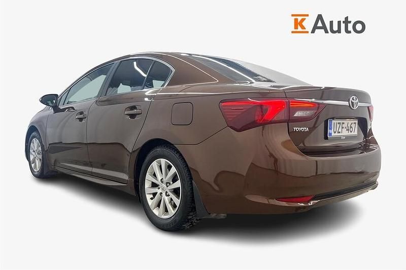 Käytetty Toyota Avensis Active 147 HP (108 kW) 2015 Sedan