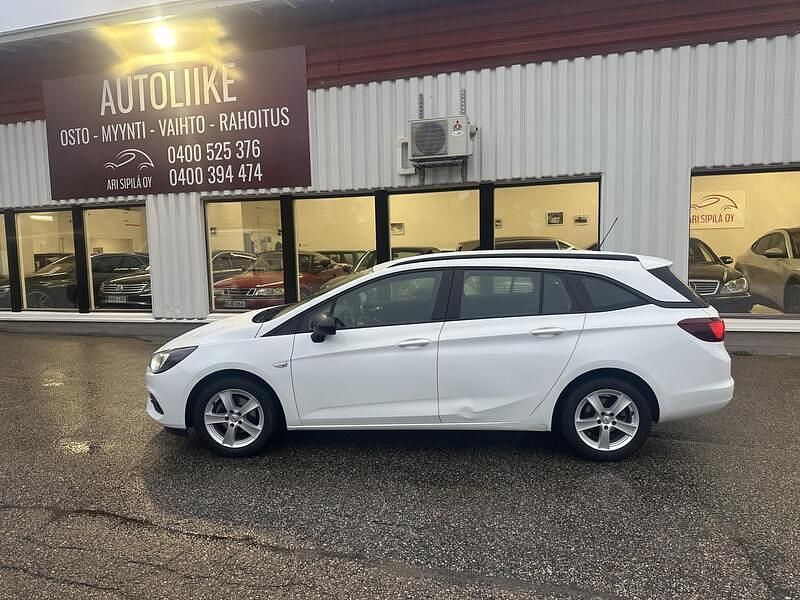 Käytetty Opel Astra 110 HP (80 kW) 2021 Valkoinen Farmari