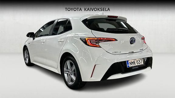 Käytetty Toyota Corolla Active 122 HP (89 kW) 2021 Valkoinen Viistoperä