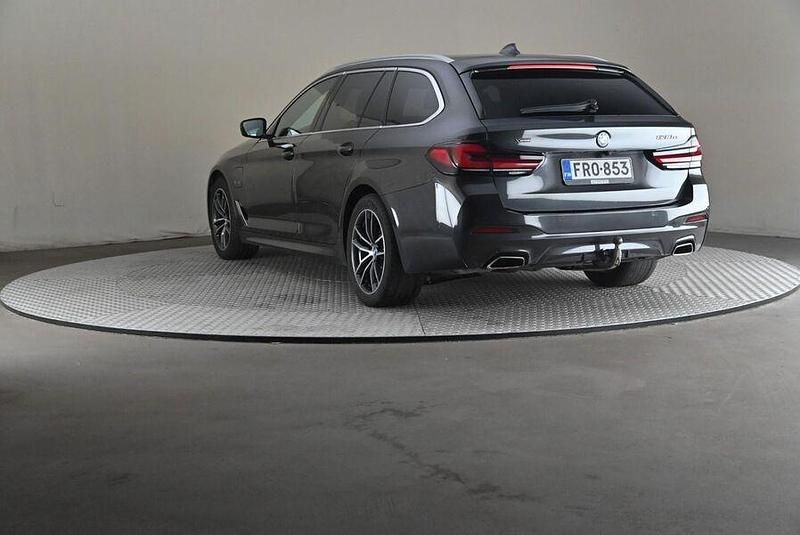 Käytetty BMW 530e M Sport 292 HP (214 kW) 2023 Farmari