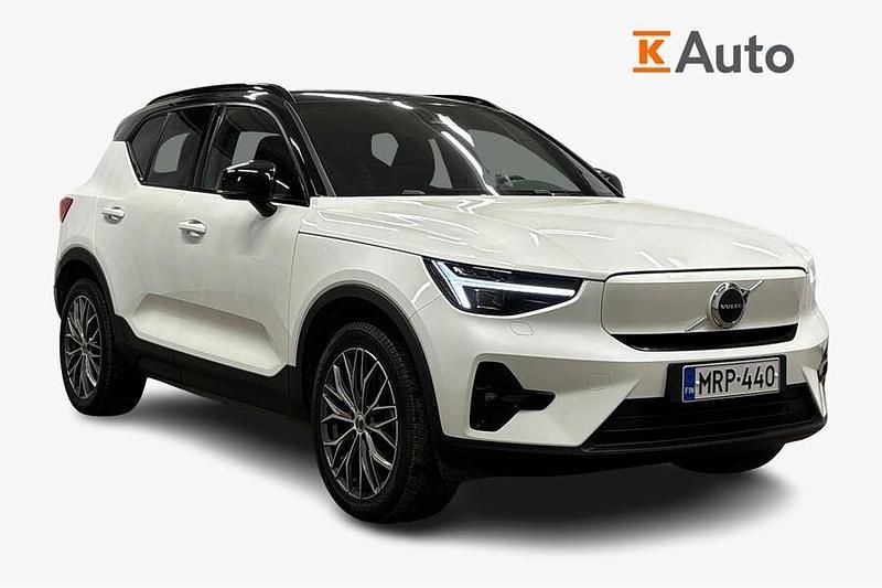 Käytetty 2023 Volvo XC40 Plus Katumaasturi | 32 900 € (Hyvä tarjous) - Kuva 1/3