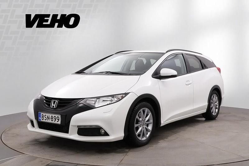 Valkoinen Käytetty 2015 Honda Civic Sport Farmari | 16 600 € (Perustarjous) - Kuva 1/4