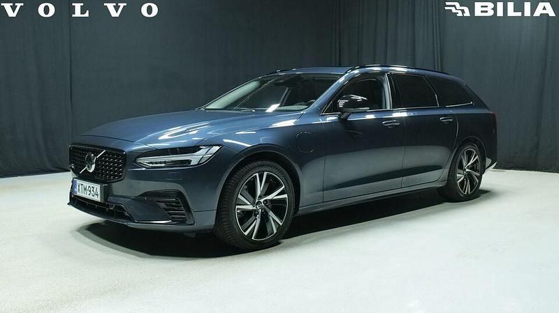 Sininen Käytetty 2025 Volvo V90 Performance Farmari | 62 300 € - Kuva 1/3