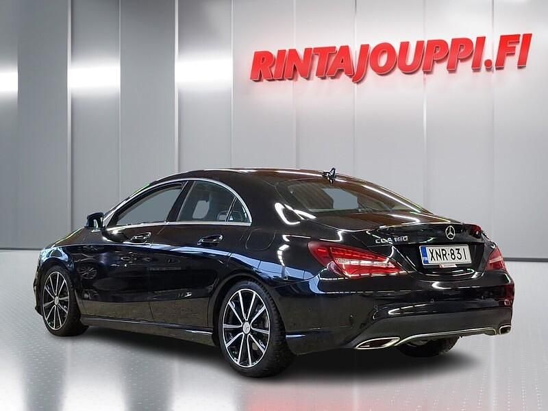 Käytetty Mercedes A180 Business 122 HP (89 kW) 2016 Musta Coupe - kaksiovinen