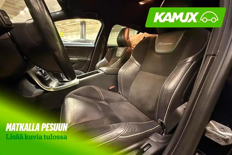 Käytetty Volvo V60 R-Design 181 HP (133 kW) 2014 Musta Farmari