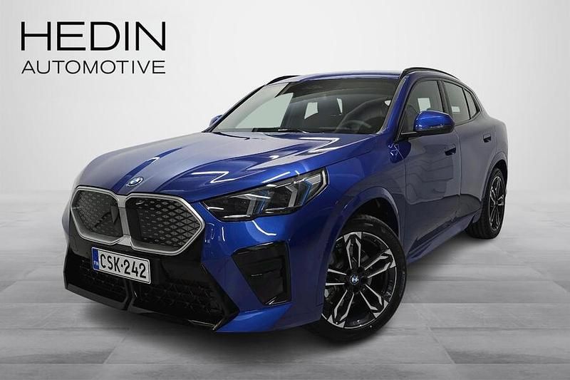 Uusi 2025 BMW iX2 Katumaasturi | 57 390 € (Perustarjous) - Kuva 1/4