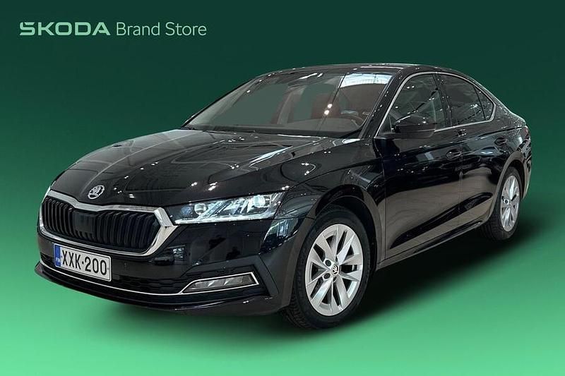 Käytetty 2021 Skoda Octavia Style Sedan | 23 590 € (Perustarjous) - Kuva 1/4