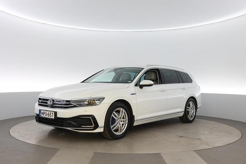 Käytetty VW Passat GTE 218 HP (160 kW) 2020 Farmari