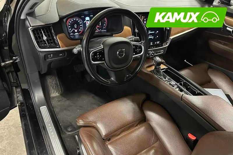 Käytetty Volvo V90 Inscription 150 HP (110 kW) 2020 Musta Farmari