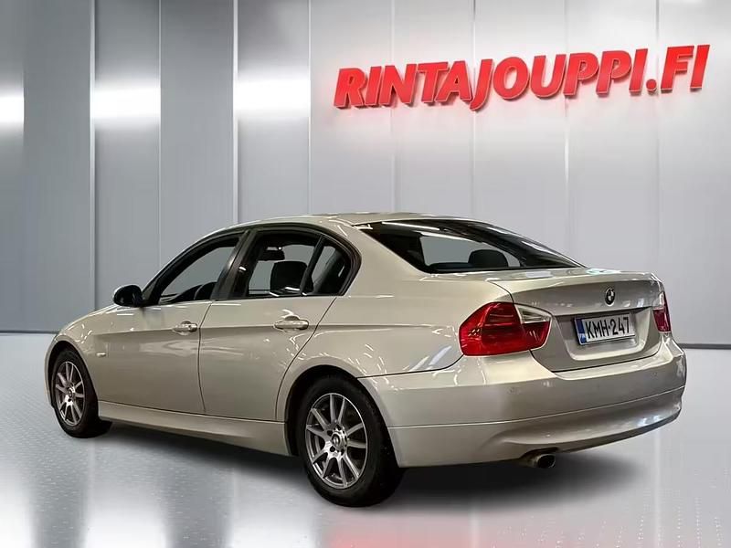 Käytetty BMW 320 150 HP (110 kW) 2007 Sedan