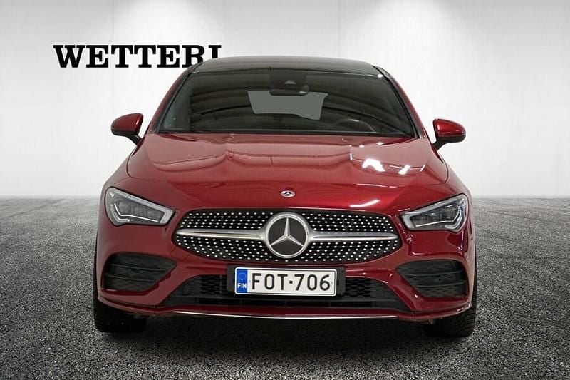 Käytetty Mercedes CLA250e Business 160 HP (117 kW) 2020 Punainen Sedan