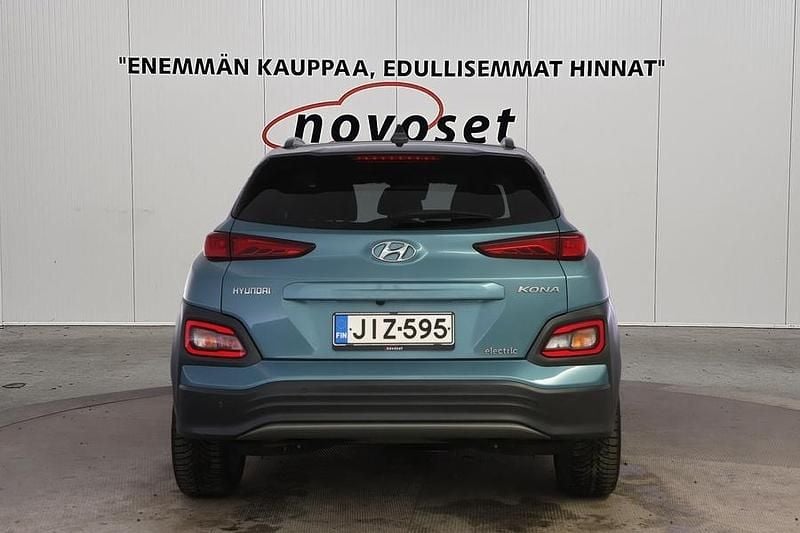Käytetty Hyundai Kona Style 150 kW (204 HP) 2021 Turkoosi Katumaasturi