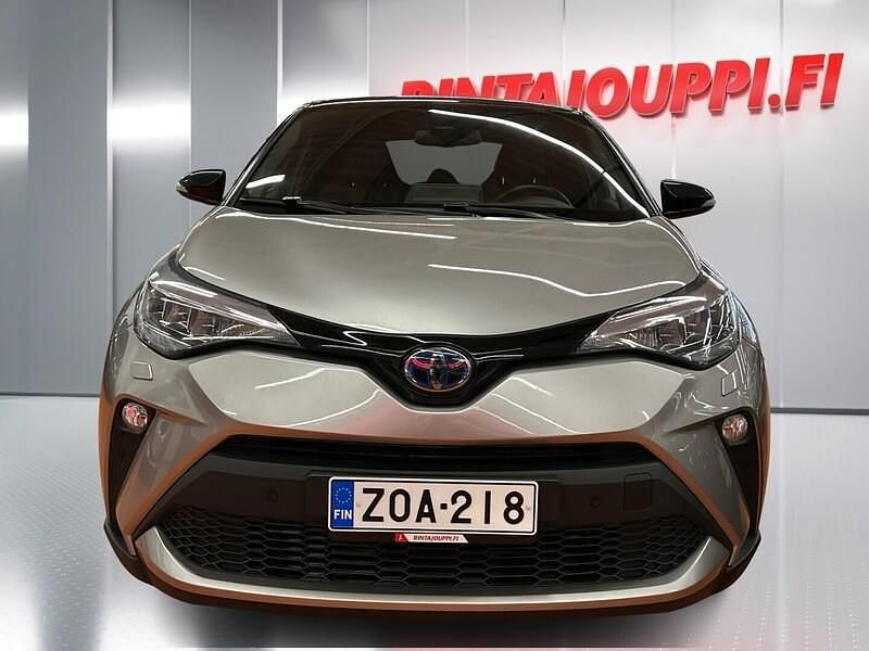 Käytetty Toyota C-HR Edition 122 HP (89 kW) 2022 Katumaasturi
