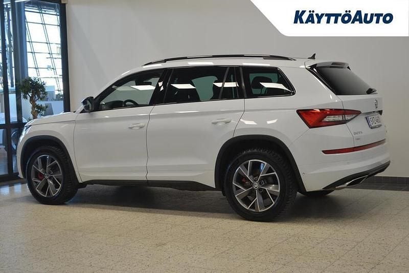 Käytetty Skoda Kodiaq Business Line 239 HP (175 kW) 2019 Valkoinen Katumaasturi