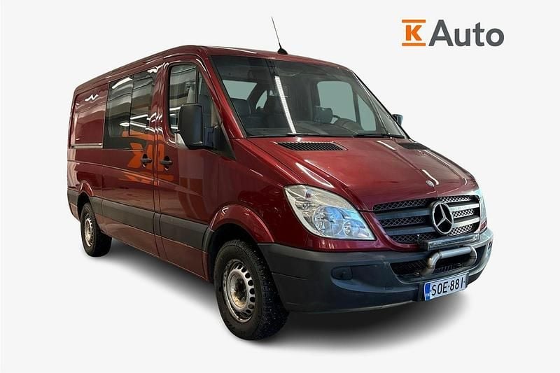Käytetty Mercedes Sprinter 129 HP (94 kW) 2011 Punainen Van