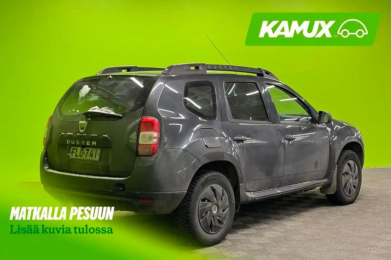 Käytetty Dacia Duster Lauréate 109 HP (80 kW) 2015 Hopea / harmaa Katumaasturi