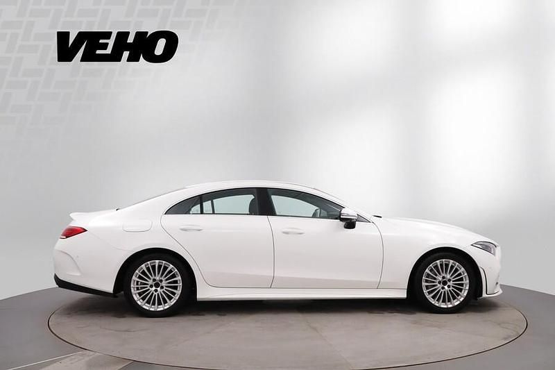 Käytetty Mercedes CLS220 AMG 194 HP (142 kW) 2019 Valkoinen Coupe - kaksiovinen