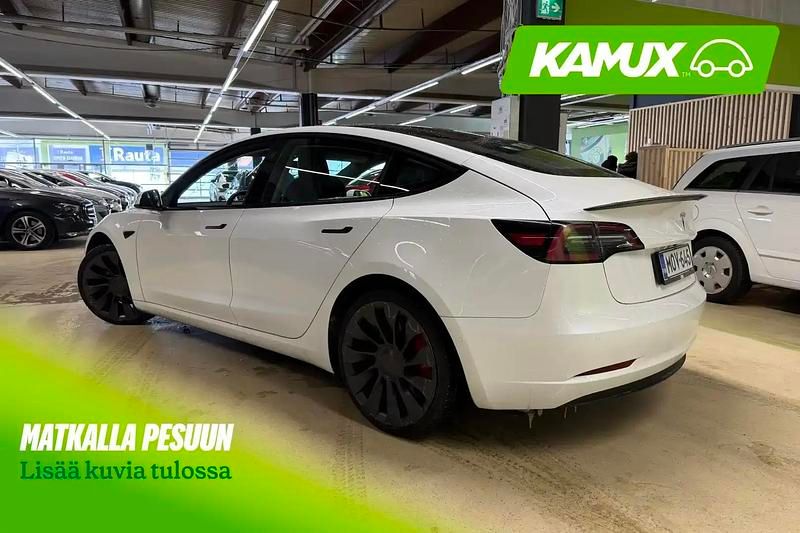 Käytetty Tesla Model 3 Performance 392 kW (534 HP) 2022 Valkoinen Sedan