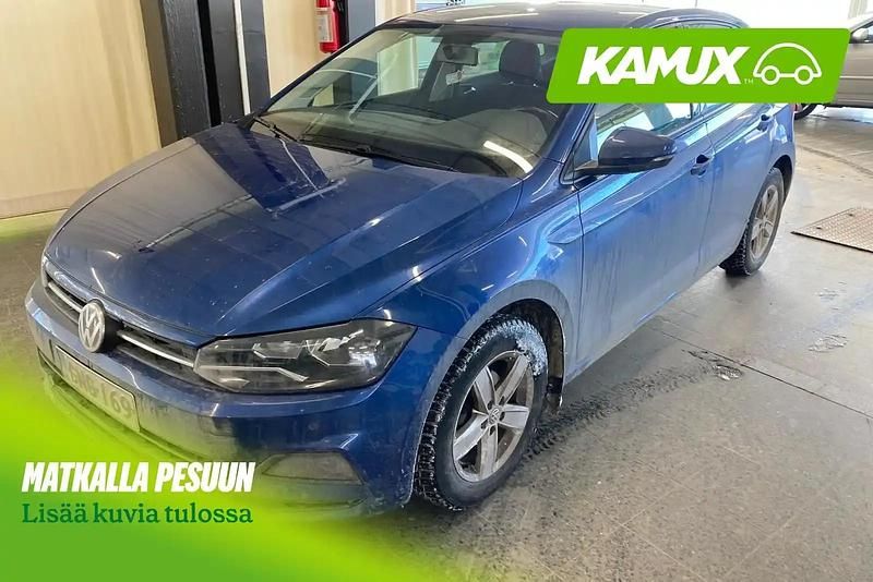 Käytetty VW Polo Comfortline 95 HP (69 kW) 2018 Sininen Sedan