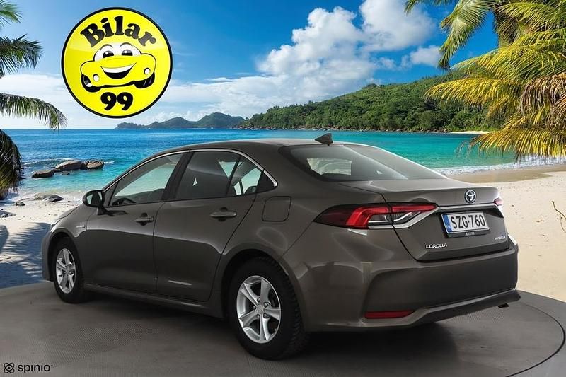 Käytetty Toyota Corolla Business Edition 122 HP (89 kW) 2022 Sedan