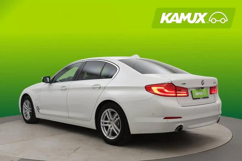 Käytetty BMW 530e 184 HP (135 kW) 2020 Valkoinen Sedan