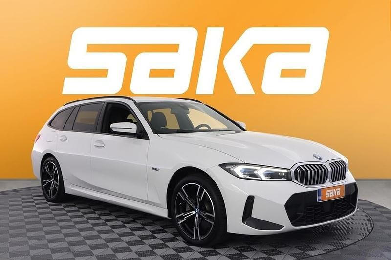 Käytetty 2023 BMW 330e M Sport Farmari | 38 800 € (Hieman kallis) - Kuva 1/3