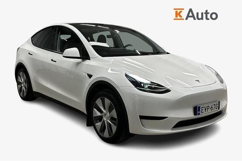 Käytetty Tesla Model Y Standard Range 219 kW (299 HP) 2024 Valkoinen Katumaasturi