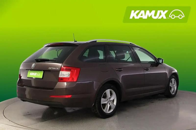 Käytetty Skoda Octavia Elegance 150 HP (110 kW) 2015 Viistoperä