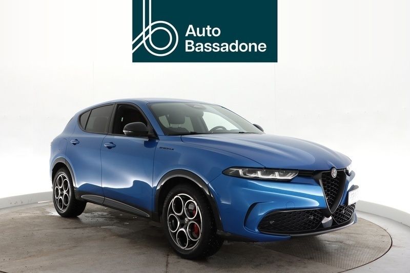Sininen Käytetty 2023 Alfa Romeo Tonale Edizione Speciale Katumaasturi | 31 880 € (Perustarjous) - Kuva 1/4