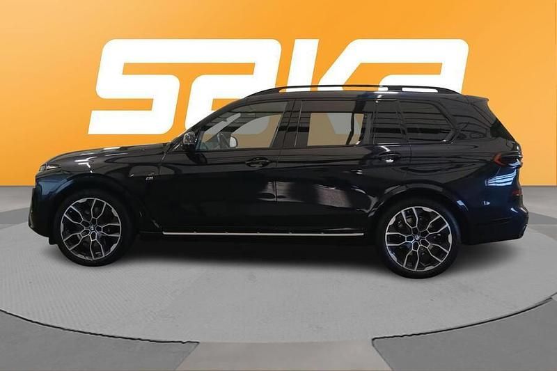 Käytetty BMW X7 M Sport 340 HP (250 kW) 2023 Katumaasturi