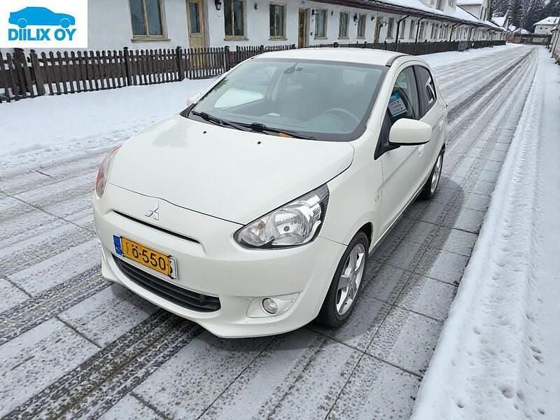 Käytetty 2015 Mitsubishi Space Star Invite Viistoperä | 5 690 € (Hyvä tarjous) - Kuva 1/4