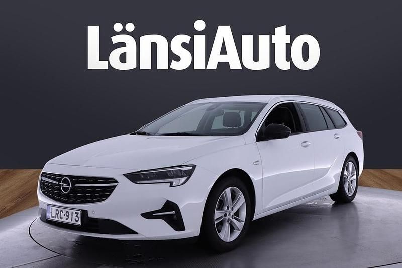Käytetty Opel Insignia Innovation 200 HP (147 kW) 2022 Farmari