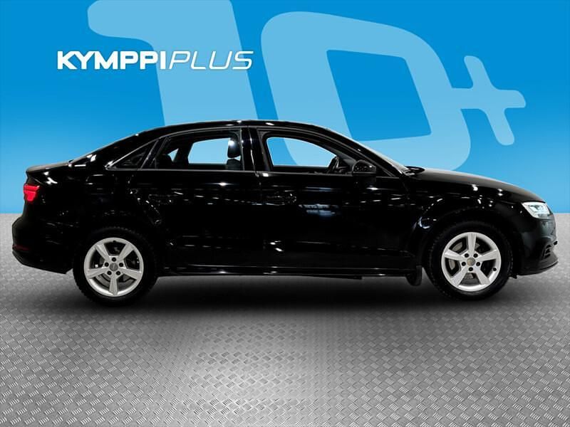 Käytetty Audi A3 Business 116 HP (85 kW) 2017 Sedan