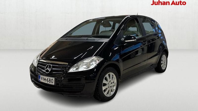 Musta Käytetty 2011 Mercedes A180 Business Tila-auto | 5 690 € (Perustarjous) - Kuva 1/4