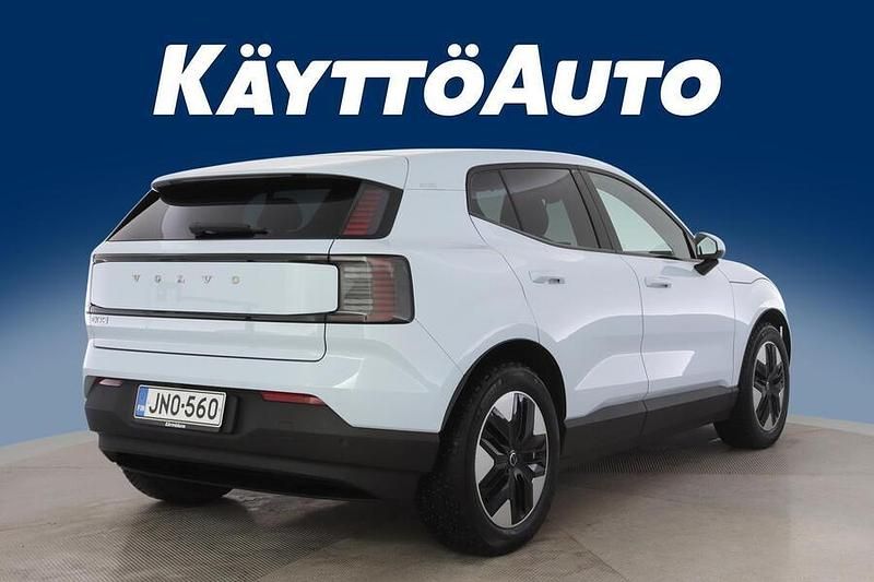 Käytetty Volvo EX30 Core 200 kW (272 HP) 2025 Sininen Katumaasturi