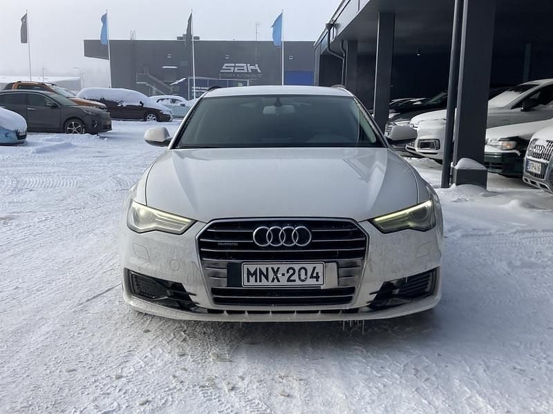 Käytetty Audi A6 Business 218 HP (160 kW) 2015 Farmari