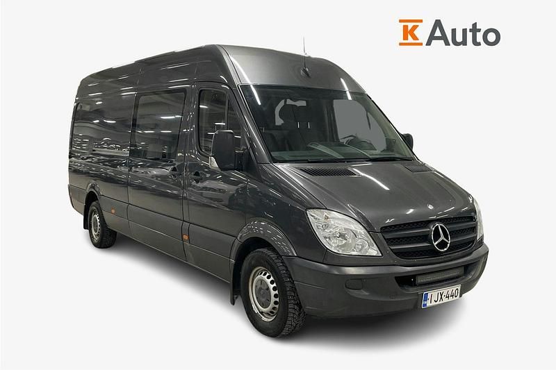 Käytetty Mercedes Sprinter 188 HP (138 kW) 2012 Harmaa Van