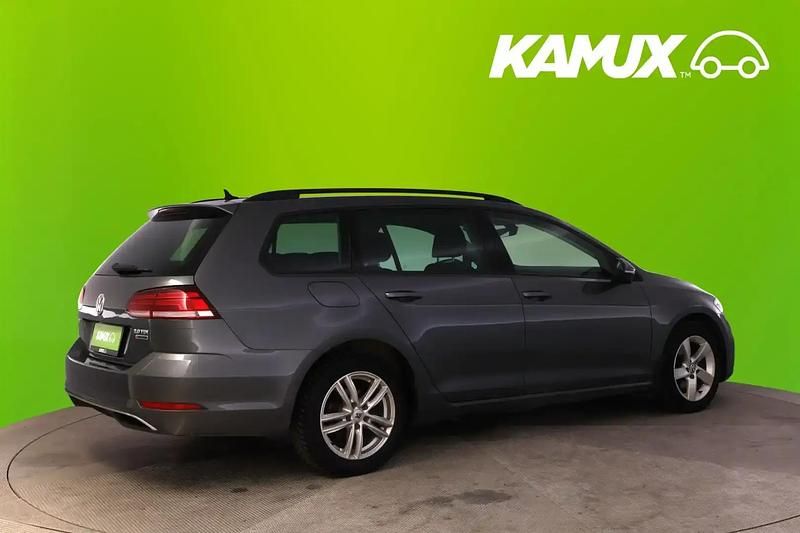 Käytetty VW Golf VII Comfortline 204 HP (150 kW) 2018 Hopea / harmaa Farmari