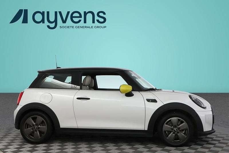Käytetty Mini Cooper SE 135 kW (184 HP) 2024 Valkoinen Viistoperä