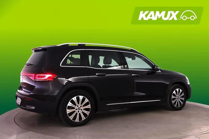 Käytetty Mercedes EQB250 Business 139 kW (190 HP) 2023 Musta Katumaasturi