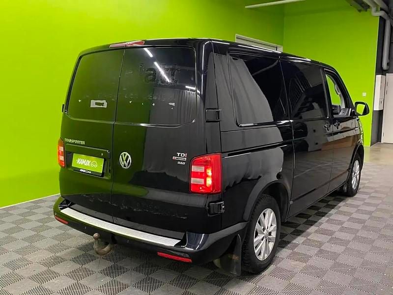 Käytetty VW T6 150 HP (110 kW) 2016 Musta Van