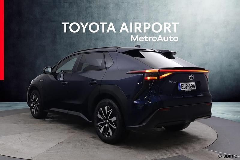 Käytetty Toyota bZ4X Edition 2023 Sininen Katumaasturi