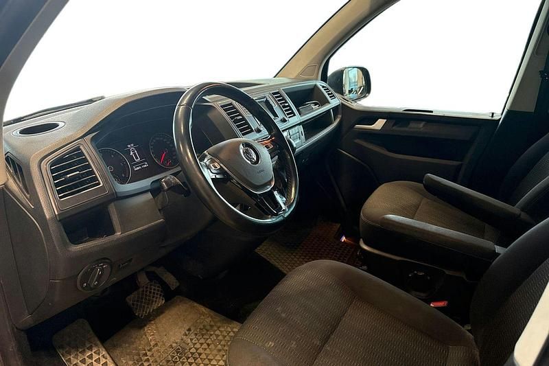 Käytetty VW T6 Comfortline 148 HP (108 kW) 2016 Harmaa Van