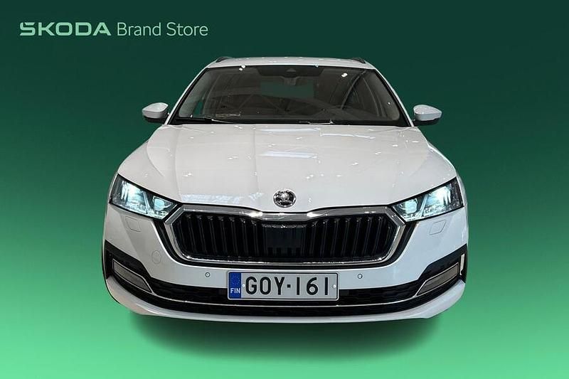 Käytetty Skoda Octavia Style 150 HP (110 kW) 2021 Farmari