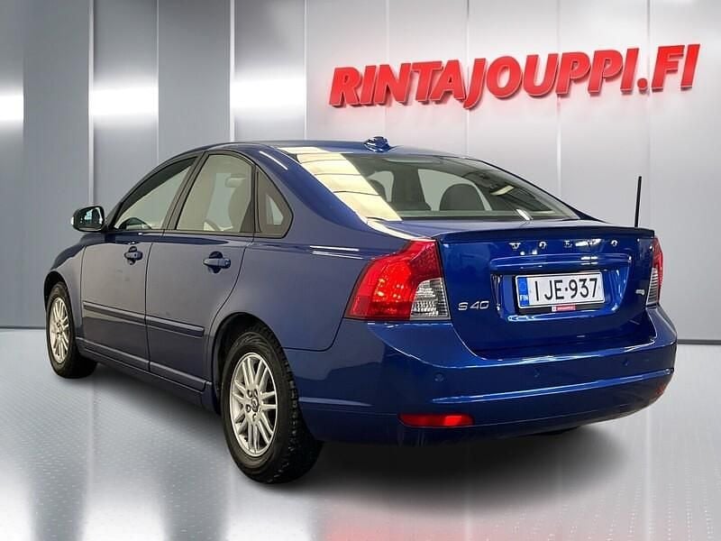 Käytetty Volvo S40 Momentum 109 HP (80 kW) 2010 Sedan