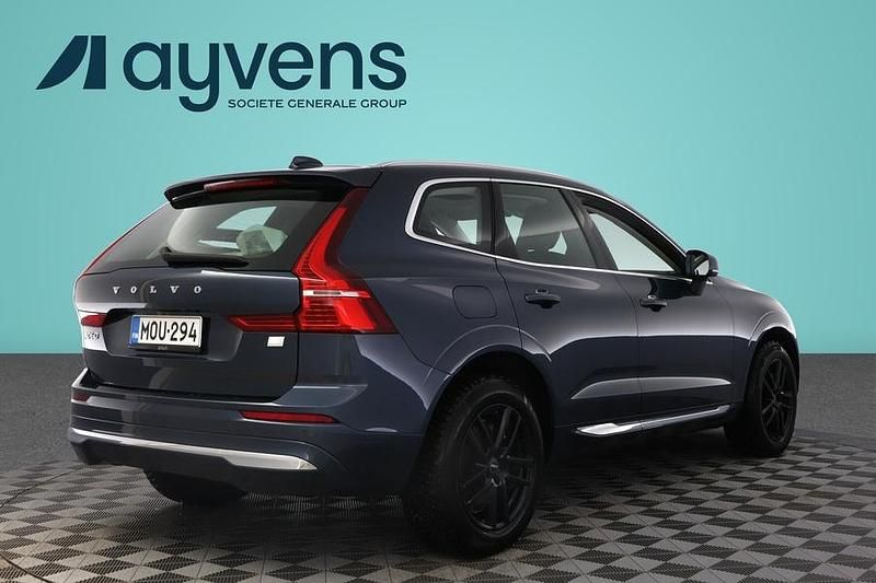 Käytetty Volvo XC60 Plus 350 HP (257 kW) 2022 Sininen Katumaasturi