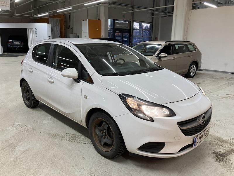 Käytetty Opel Corsa Enjoy 90 HP (66 kW) 2015 Viistoperä