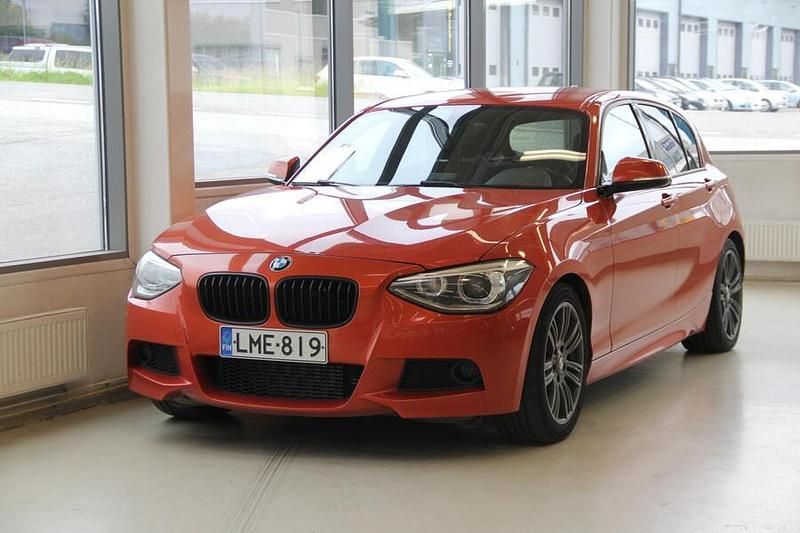 Käytetty 2012 BMW 118 M Sport Viistoperä | 9 990 € - Kuva 1/4